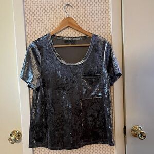 Bagatelle Women's Dark Gray Velvet Burnout Tee, Medium